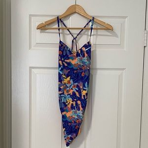 Nike Hydrastrong Women’s Training Suit